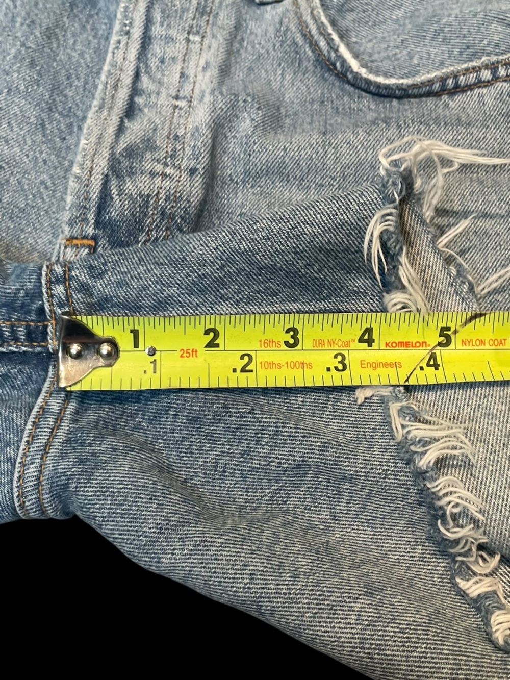 Agolde 24” Cut Off Distressed Frayed Denim Shorts - Picture 5 of 6